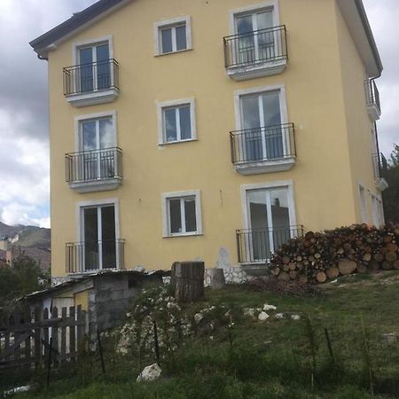 Appartement 5 Miles Apt à Rocca Cinquemiglia Extérieur photo